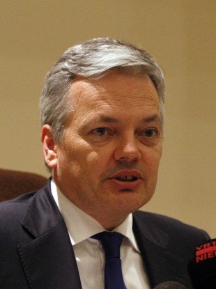 Belgium's finance minister Didier Reynders: the country will tomorrow have gone 250 days without a government, a new world record.