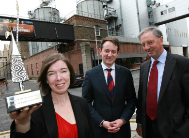 Dr Fiona Lyng, Dublin Institute of Technology, (left) with Minister Seán Sherlock TD (centre) and Feargal O'Morain, Enterprise Ireland