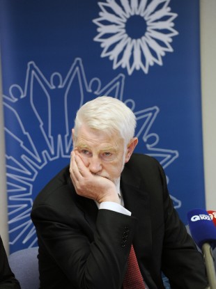 ICTU General Secretary David Begg pictured at press conference after the meeting of the Executive of the Irish Congress of Trade Unions
