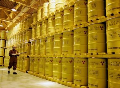 A worker checks the radioactivity of drums containing nuclear waste at Yeongwang nuclear plant (File photo)