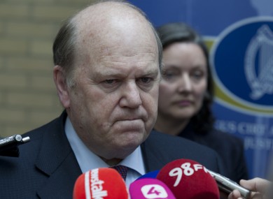 Replacing the promissory notes with a 40-year bond would eliminate the annual €3.06 billion repayment - but end any hopes of sharing the cost of the Anglo bailout.