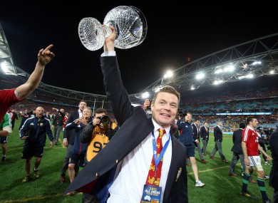 Brian O'Driscoll holds the Tom Richards Trophy aloft.