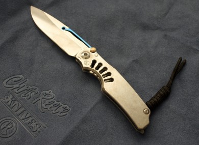 A locking knife.