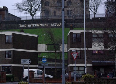 Anti-internment slogan on Derry's city walls. (File photo)