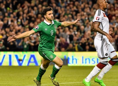 Shane Long hopes to be fit for Ireland's playoff with Bosnia.