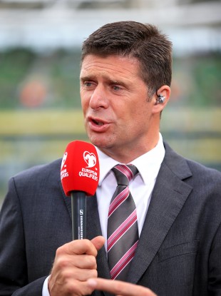 Former Ireland international Niall Quinn believes young Irish footballers need to be wiser in their choices.