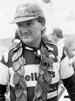 A victorious Bertie Fisher in 1987.