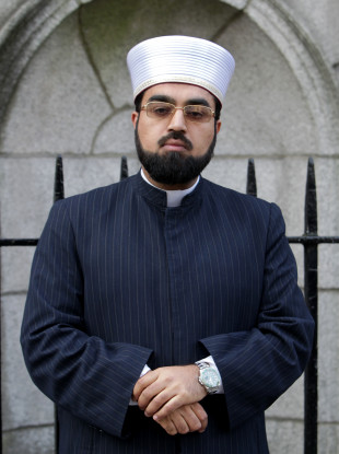 Shaykh Umar Al-Qadri said there is no evidence within Muslim law supporting the practice.