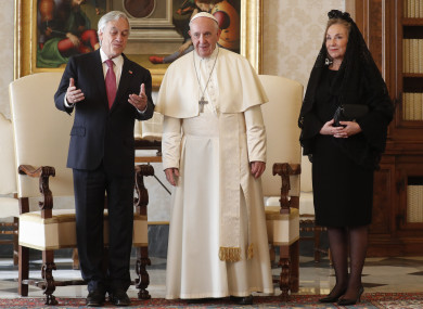 Pope Francis poses with Chile's President Sebastian Pinera and his wife Cecilia Morel.