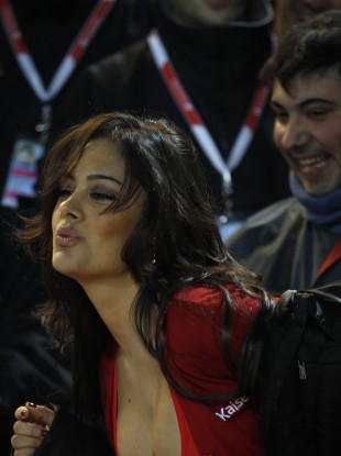 paraguay model naked through streets Bedava film porn siteleri