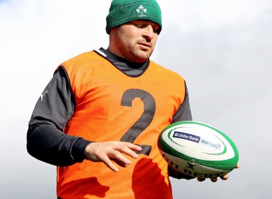 2: Ireland hooker Rory Best became Ireland's number 1 today when he captained the Irish rugby team for the third time.