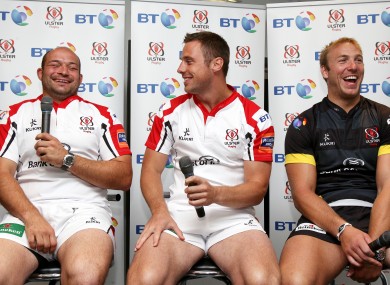 Tommy Bowe (centre) winds up Rory Best, much to the amusement of Stephen Ferris (right).