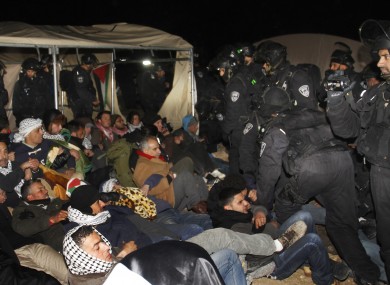 Israeli border police evict Palestinian activists this morning