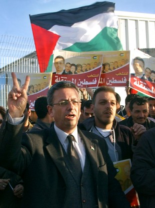 Mustafa Barghouthi at a press conference in 2006.