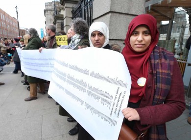 Pictured are (LtoR) Omaima, Fatima and Somaia Halawa with the Minister Katherine Zappone outside Leinster House this evening.