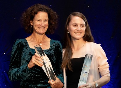 Ciara Mageean and Sonia O'Sullivan holding their awards.