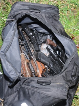 An image of the weaponary seized by gardaí.