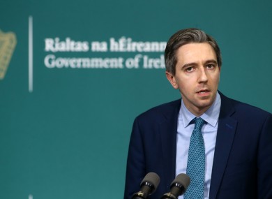 Health Minister Simon Harris at today's press briefing.