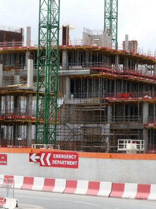 The building site at the site of the new Children's Hospital.