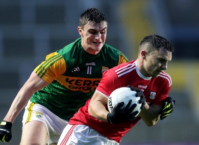Kerry's Sean O'Shea and Cork's Sean Powter.