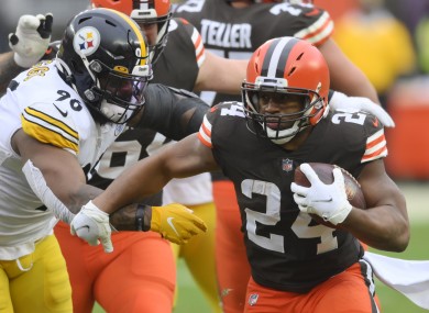 Nick Chubb in action against the Pittsburgh Steelers.