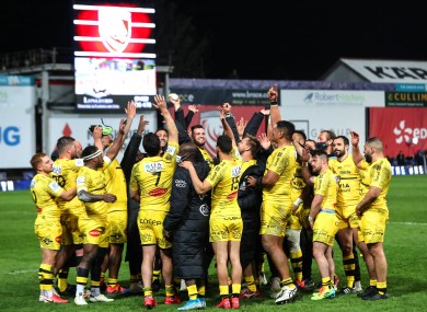 La Rochelle celebrate at the final whistle.