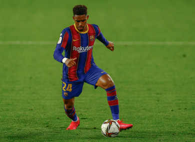 Junior Firpo in action for Barcelona.