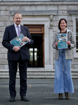Deputy Éamon Ó Cuív and Senator Eileen Flynn launching the report today.