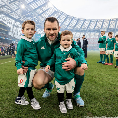 Ireland's Cian Healy with his sons Beau and Russell.