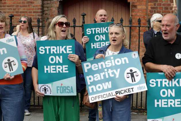 Labour Court urged to intervene in school secretaries and caretakers' strike
