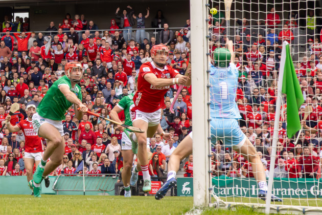 'We’re no soft touch': Cork showcase grit against Limerick in a game that became must-win