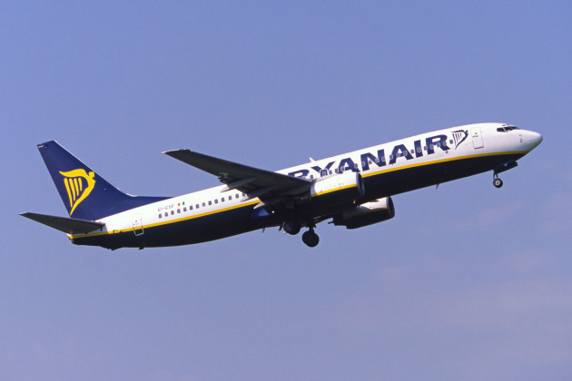 Man linked to €800k fraud probe flew to Dublin weekly to collect dole, court hear