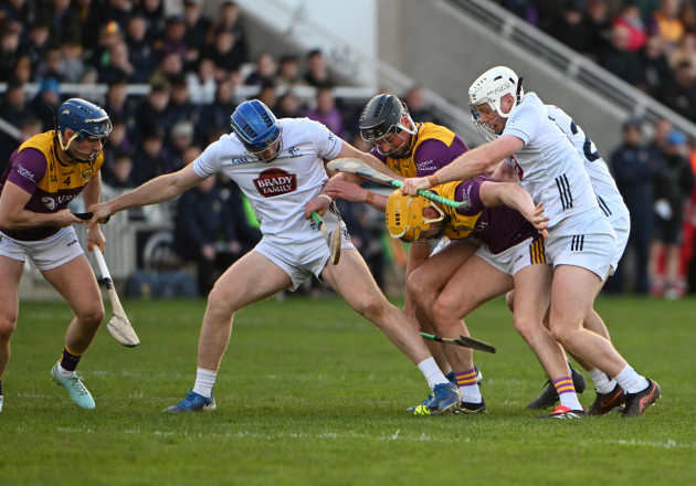 Wexford shake off Kildare challenge in last quarter to make winning start