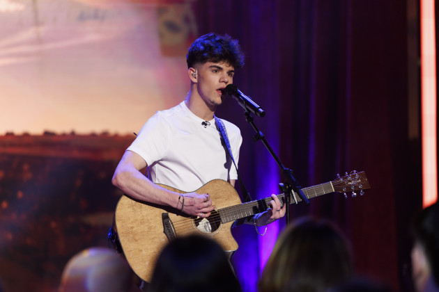 'It's still surreal': Wexford teen set to open for Shania Twain