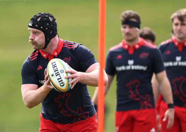 Jager starts but McMillan names settled Munster team for Ulster clash