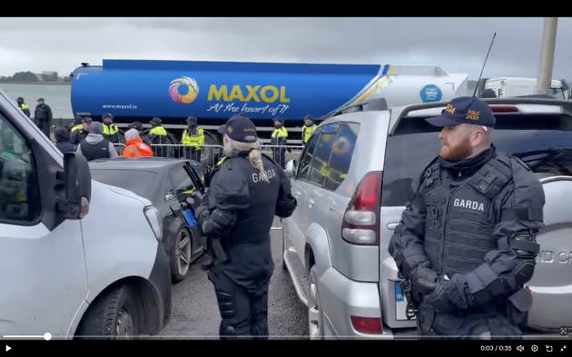 Fuel trucks leave Whitegate oil refinery in Co Cork after four-day blockade broken by gardaí