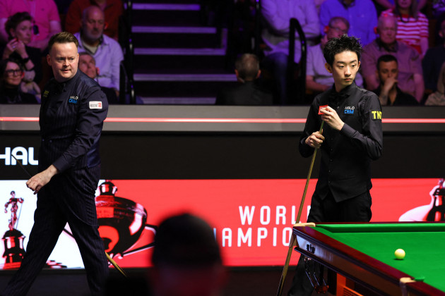 Murphy fights back but Yize retains narrow lead ahead of world snooker finale 