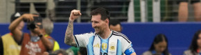 Messi sets all-time World Cup scoring record as Argentina reach last 32