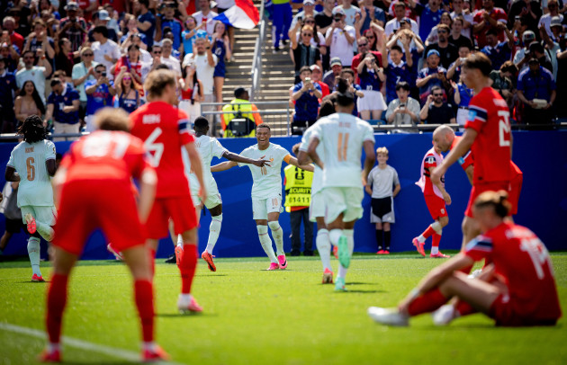 SNAP REACTION: Hat-trick hero Dembele stars as France beat Norway