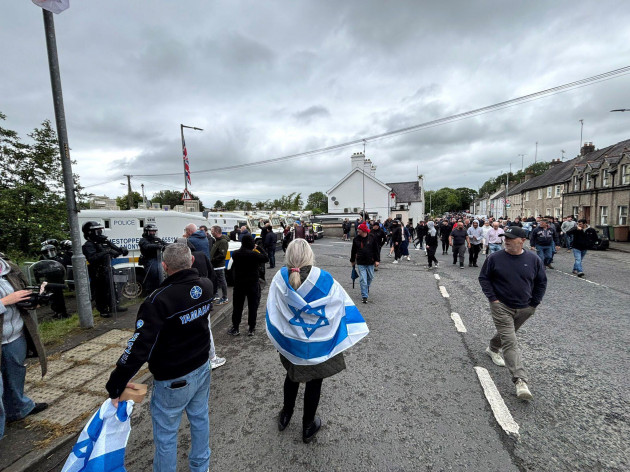 Politicians in the North criticise DUP MP for appearing alon