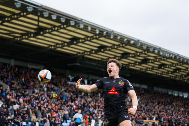 Exeter deny Saracens English Prem play-off place as McCall bows out