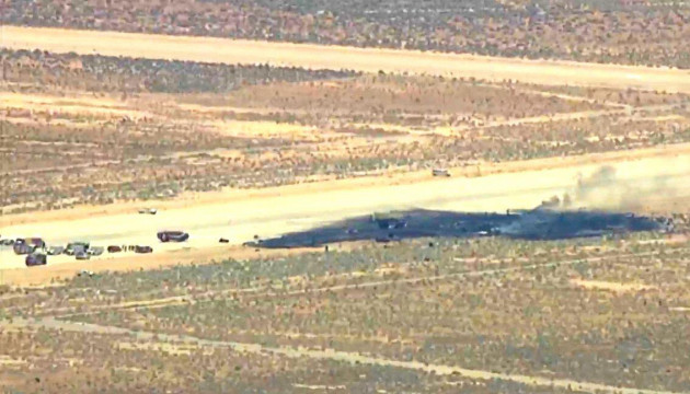 Eight dead after 'unsurvivable' B-52 bomber crash in California