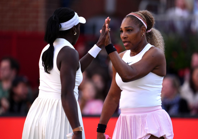 Serena Williams makes winning return in Queen's Club doubles