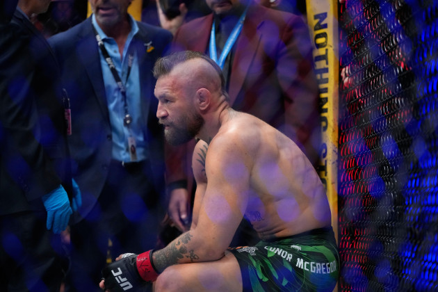 Conor McGregor loses to Max Holloway in 69 seconds on UFC return