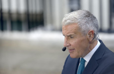 Dermot Murnaghan, BBC and Sky News presenter, dies aged 68 after prostate cancer