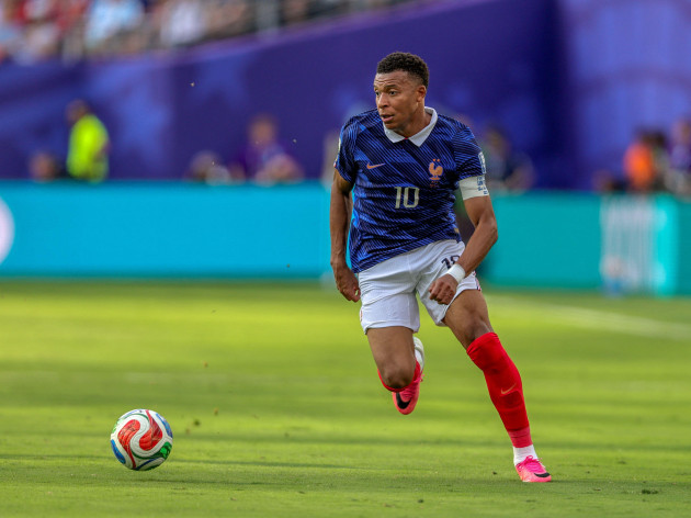 Who will win tonight's World Cup quarter-final – France or Morocco?