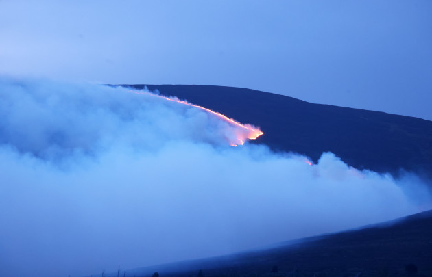 Increase in some fire activity on Tipperary mountain expected as temperatures rise today