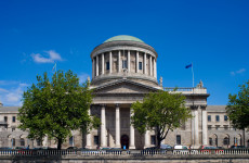 High Court rules teenager with stage 4 vaginal cancer has capacity to make treatment decisions