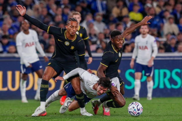 Tottenham overcome Danso's three-minute red card to fire last-gasp winner against Chelsea